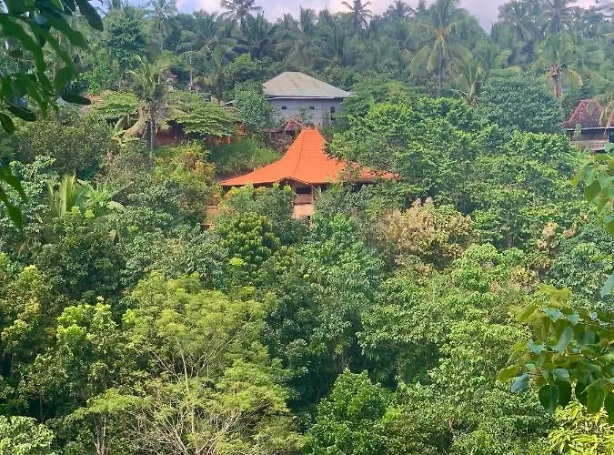 Kepuh 別荘 *